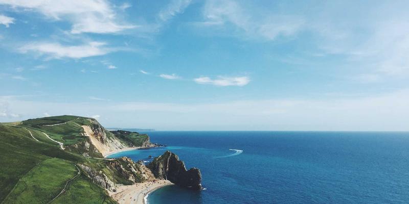 域名注册56:构建企业数字资产的基石与网络服务生态整合