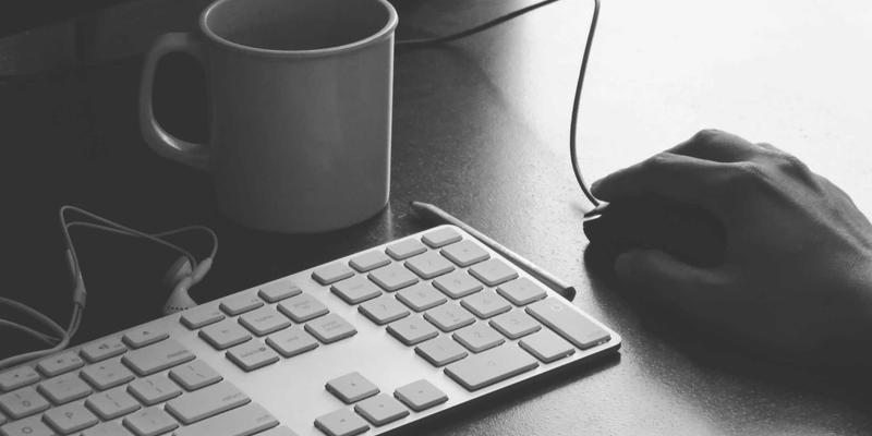 域名注册最佳实践：从网站托管到企业邮箱的完整指南