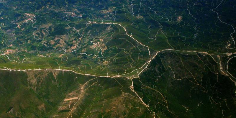 域名注册、网站托管与SSL证书：构建可信网站的三大基石