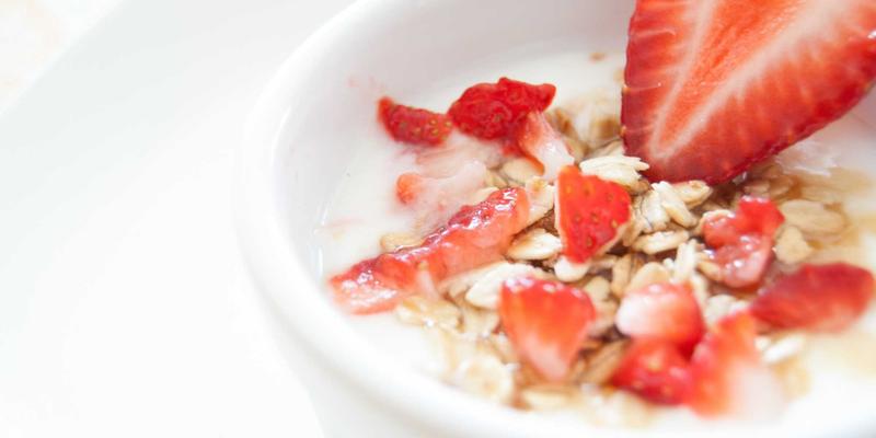 如何选择靠谱的域名注册商？深度对比主流服务商的网络服务与域名管理